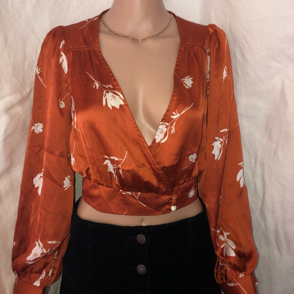 URBAN OUTFITTERS ORANGE FLORAL SILK BLOUSE